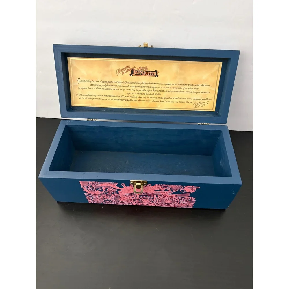 Jose Cuervo Reserva De La Familia 1997 Wood Box Artemio Rodriguez Blue Pink Art